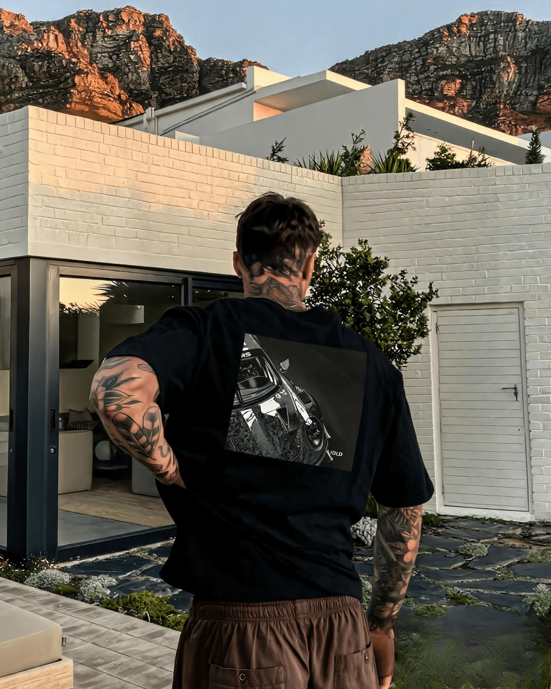 PHANTOM — lifestyle